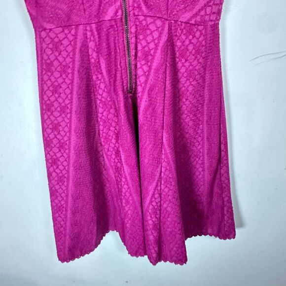 Free People Miss Connections Fuchsia Flirty Summer‎ Cutout Dress Woman’s 4 - Picture 9 of 14